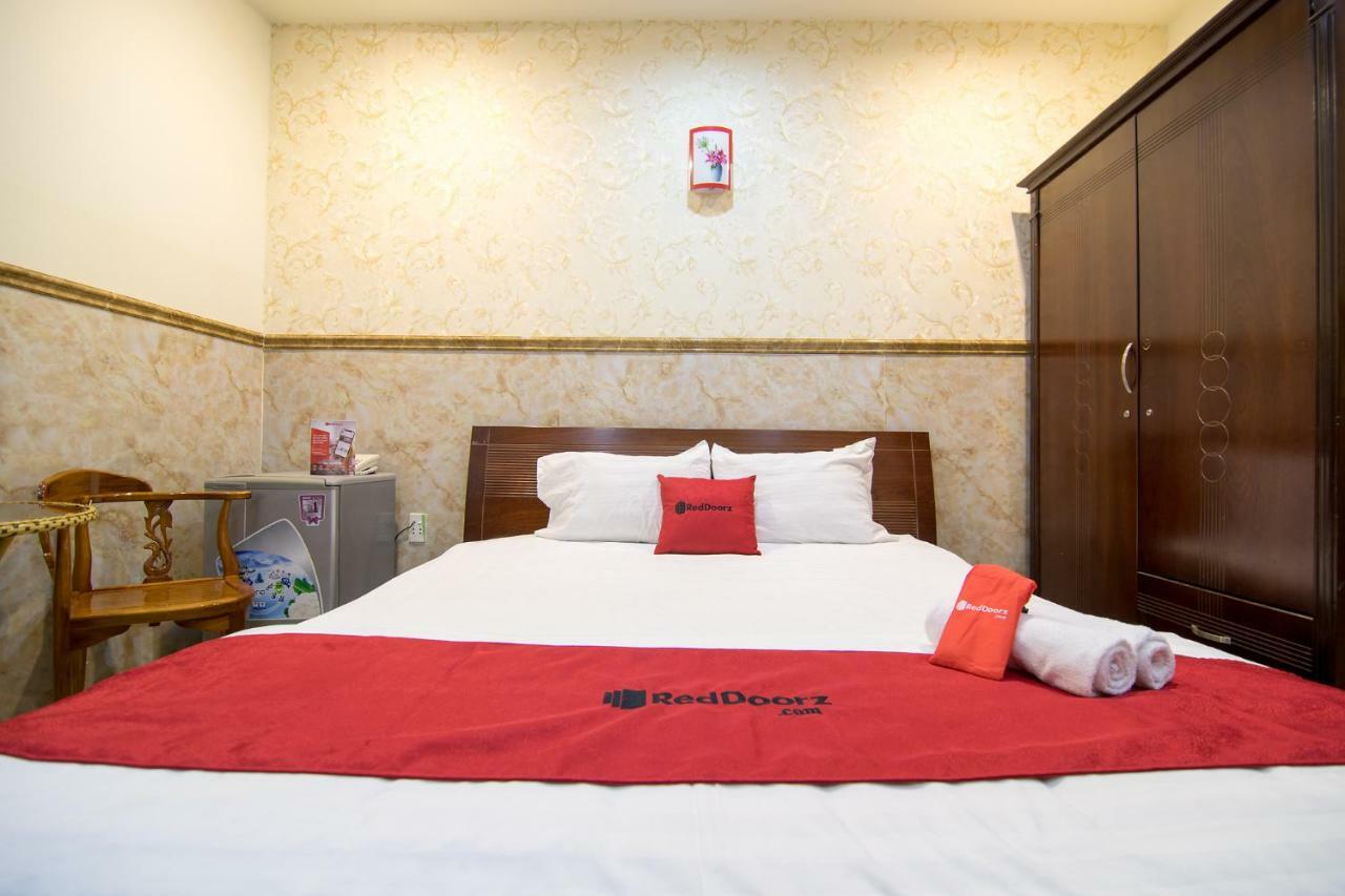 Reddoorz Plus Near Mien Tay Bus Station 2 Ho Či Minovo Město Exteriér fotografie
